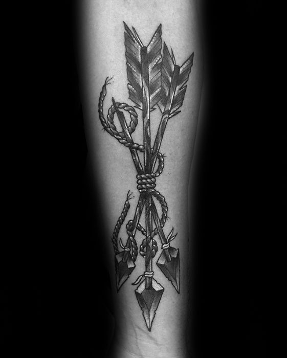 9 traditional arrow tattoo
 ideas