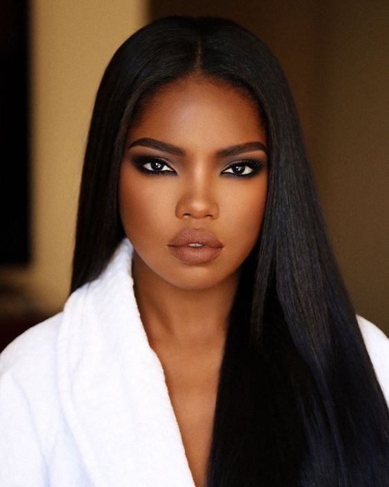 Fascinating Makeup Ideas for Black Women -   11 makeup Glitter black girl
 ideas