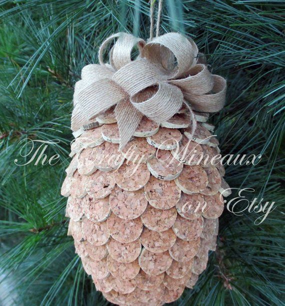14 cork holiday crafts
 ideas