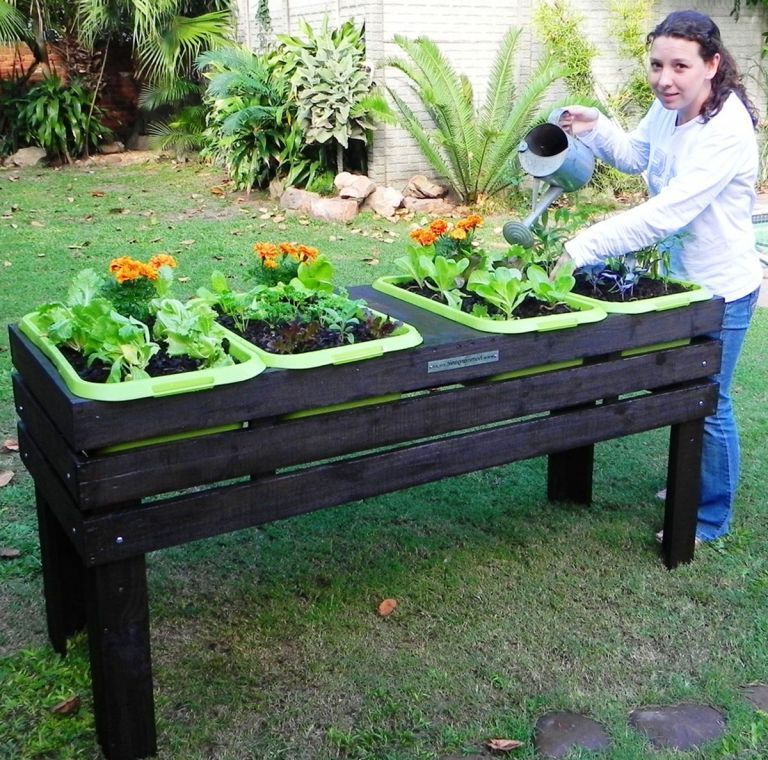 30+ Easy Diy Wooden Raised Planter For Simple Garden That You Could Create Itself -   16 elevated raised garden
 ideas