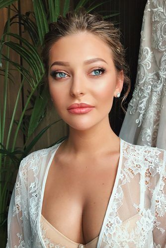30 Wedding Makeup Ideas For Blue Eyes -   16 makeup Wedding blue
 ideas