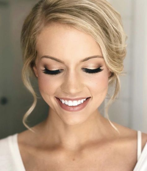 36 Attractive Wedding Makeup Looks -   16 makeup Wedding blue
 ideas