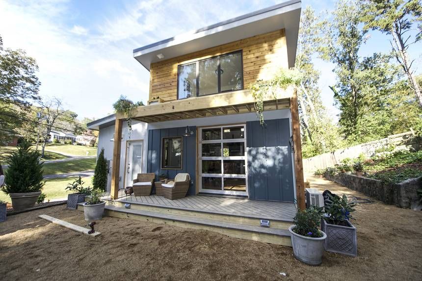 650 sq. ft. Urban Micro Home is a small house for outdoorsy couple -   17 urban style house
 ideas
