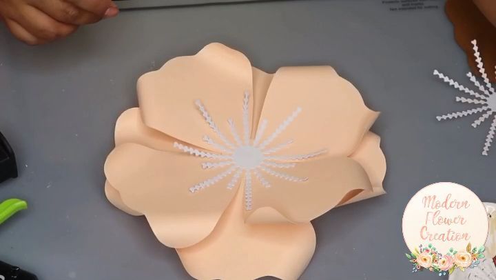 FREE Rose Template -   20 diy projects Videos paper
 ideas