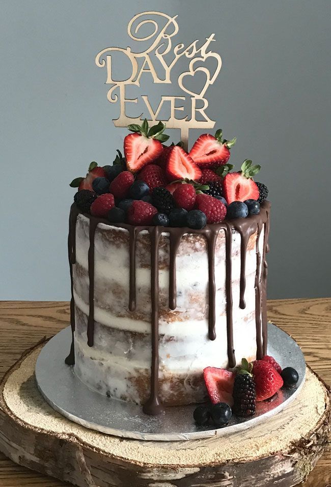 20 Trendy Drip Wedding Cakes That Make your Dessert Table Totally Instagram-Worthy -   12 cake Drip fresh fruit
 ideas