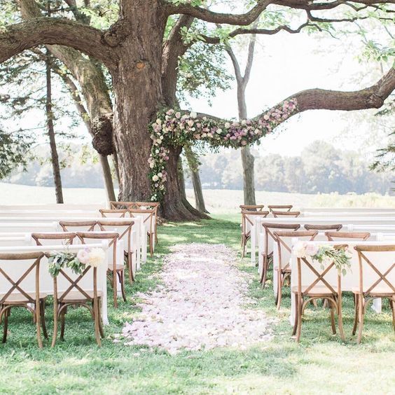 60+ Outdoor Wedding Ideas That Will Make Your Wedding Wonderful -   12 wedding Garden flowers
 ideas