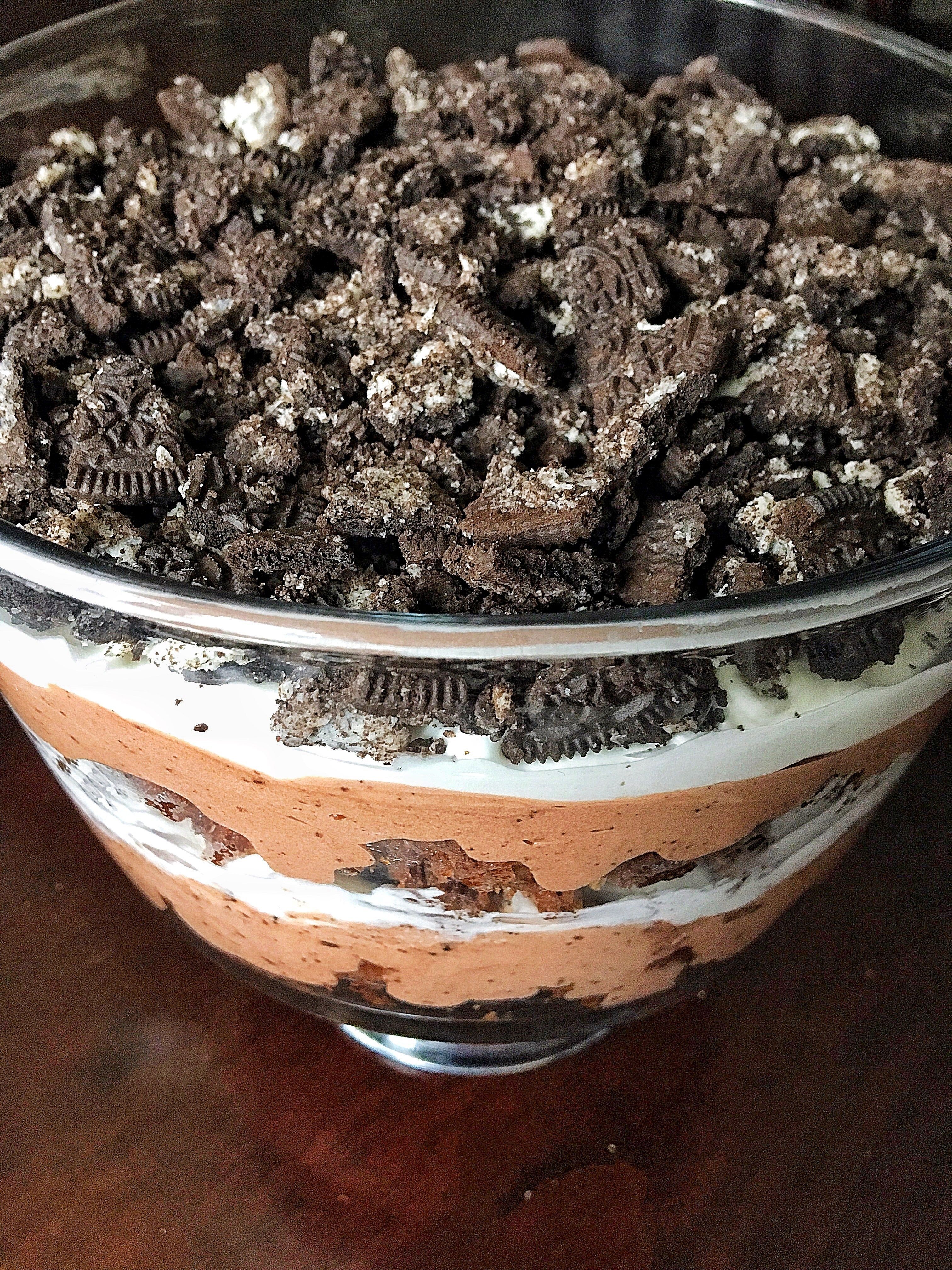 Easy and Delicious Oreo Brownie Trifle -   14 desserts Pudding brownie trifle ideas