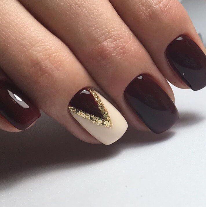 27 Holiday Nail Looks for Every Party this Season -   15 holiday Nails burgundy
 ideas