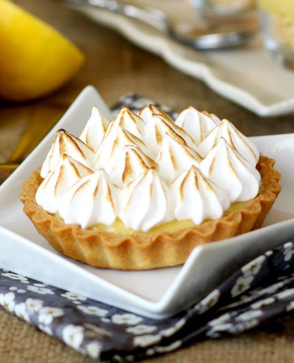 Mini Lemon Meringue Pies -   20 cake Lemon meringue
 ideas