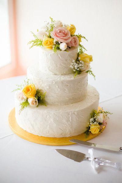 Laid-Back Beach Resort Wedding -   11 cake Yellow pink ideas