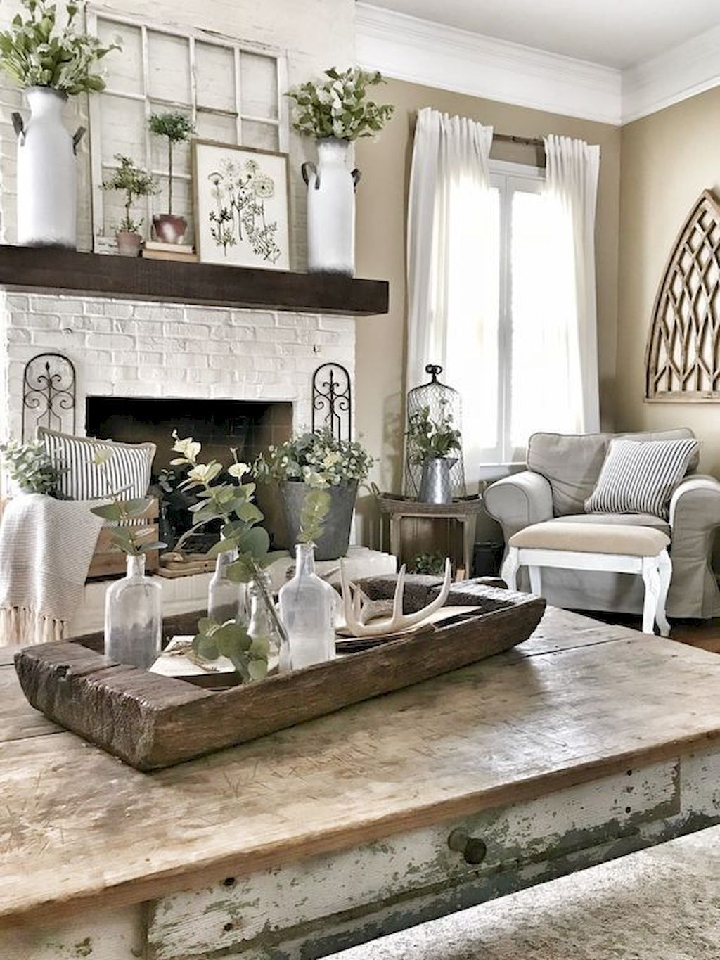 64 Cozy Farmhouse Living Room Decor Ideas -   11 room decor White farmhouse style ideas