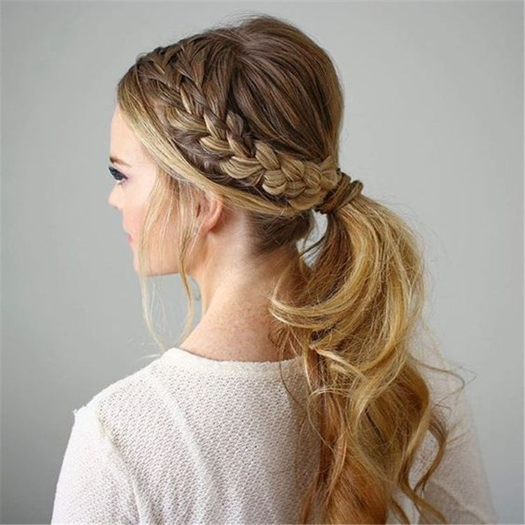 37 Easy Twisted Low Ponytail Hairstyles -   12 holiday Hairstyles ponytail ideas
