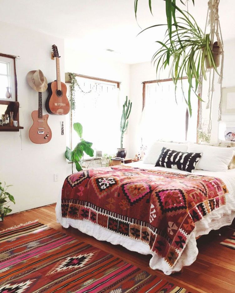 65 Cute Teenage Girl Bedroom Ideas: Stylish Teen Girl Room Decor (2019) -   12 room decor Bedroom 70s ideas