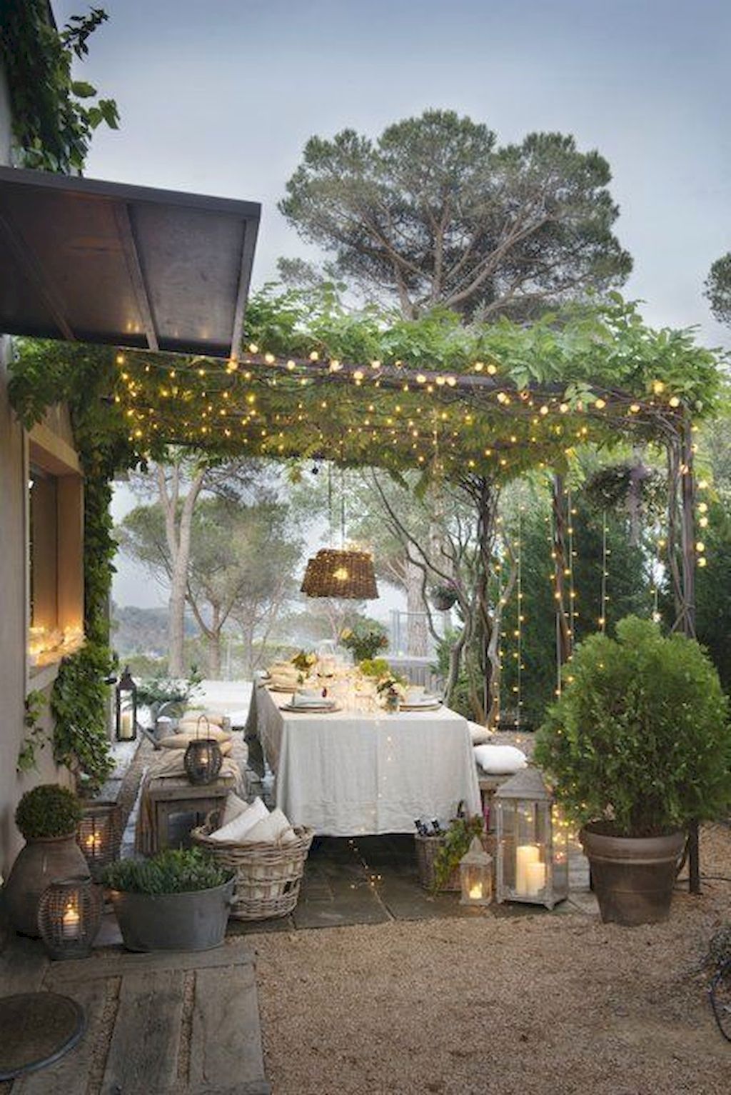 70 Cozy Backyard and Garden Seating Ideas for Summer -   13 garden design Pergola courtyards ideas