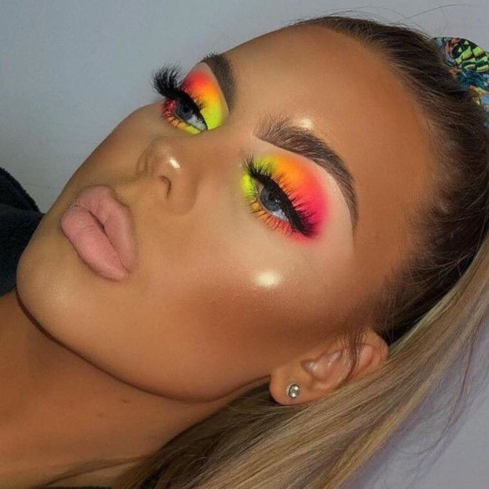 Neon Makeup: Dare to Wear The Hottest Spring Trend -   17 makeup Colorful articles ideas