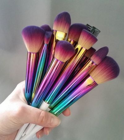 Kolorowe p?dzle do makijazu -   17 makeup Colorful articles ideas