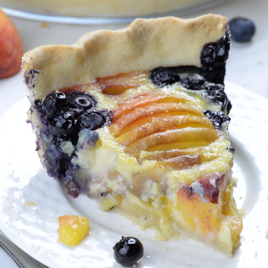 Impossible Peach Blueberry Pie -   18 desserts Videos fruit ideas