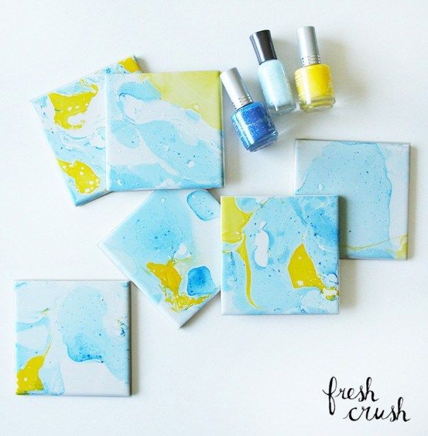 Marbling DIY with nail polish and water! -   19 diy projects Fun nail polish ideas