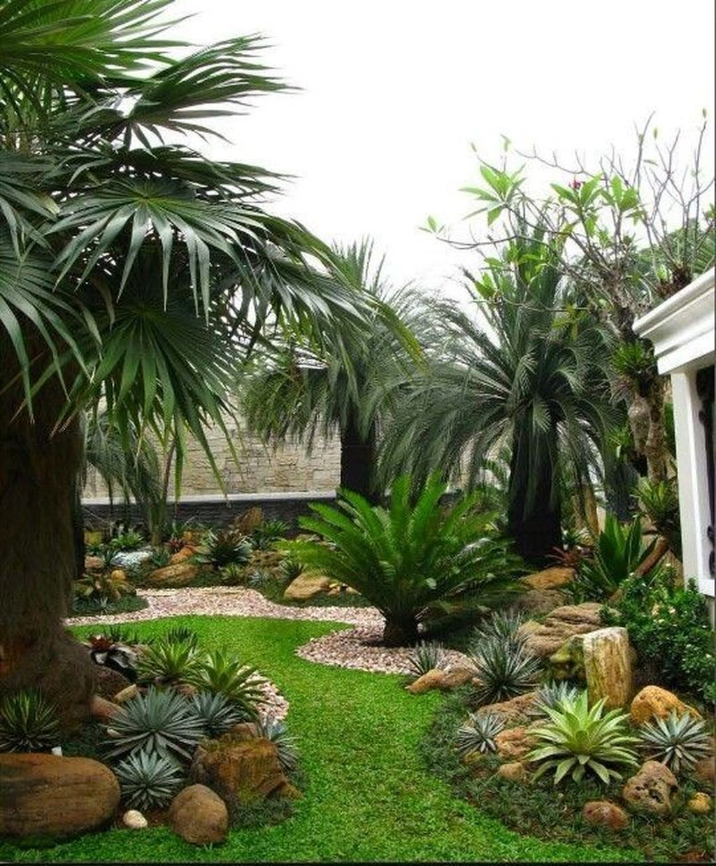 20+ Fabulous Frontyard Landscape Pathways Ideas -   19 garden design Architecture beautiful ideas