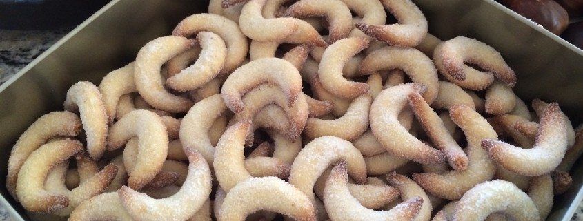German Vanilla Horn Cookies -   22 german holiday Food ideas