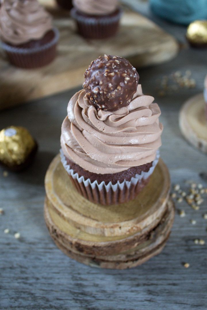 Cupcake Ferrero Rocher -   9 cap cake Cupcake ideas