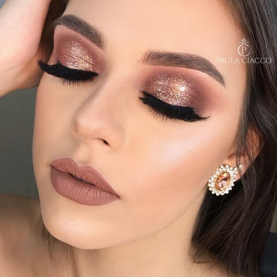 46 Amazing Party Makeup Looks to Try this Holiday Season -   12 makeup Wedding glam ideas