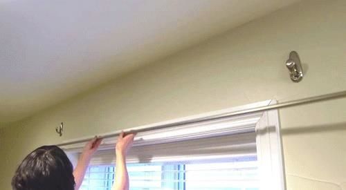 How to Hang Curtains Without Making Holes in the Wall -   14 plants Hanging curtains ideas