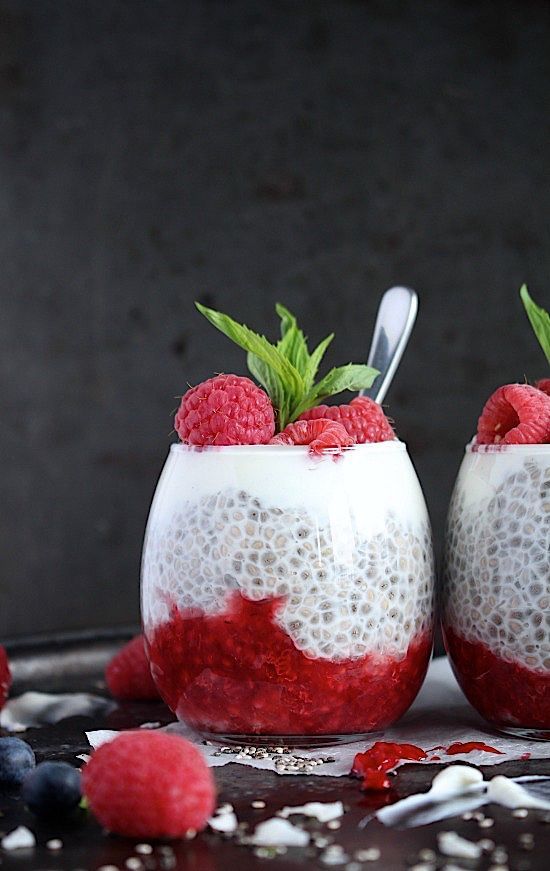 Raspberry Cream Chia Pudding -   15 desserts Raspberry chia seeds ideas