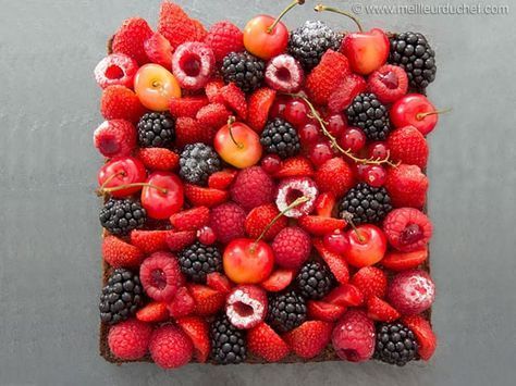 Tarte aux fruits rouges sur son sabl? Breton et sa cr?me d'amandes -   17 cake Fruit rouges ideas