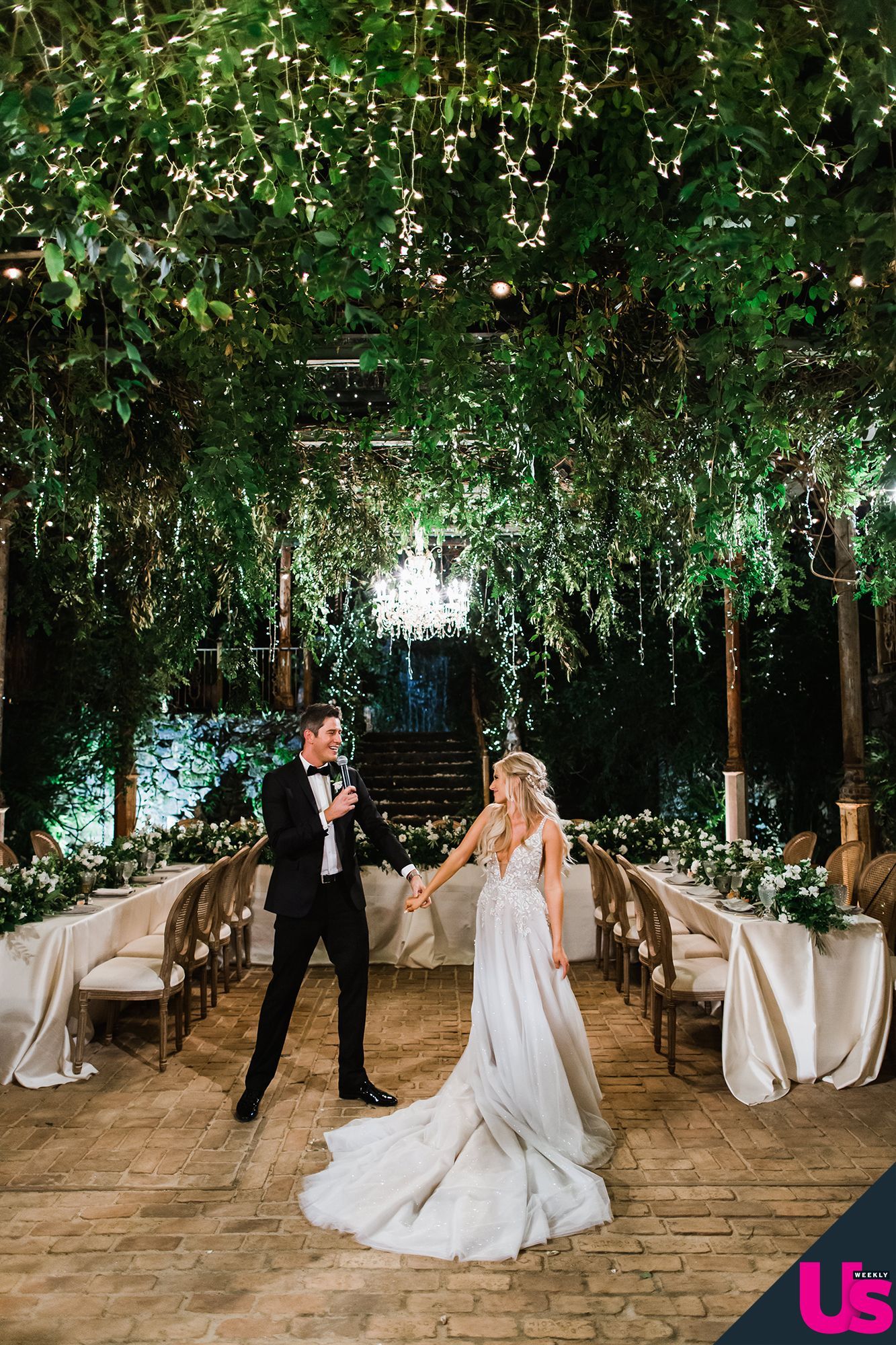 Inside Arie and Lauren's Wedding: ‘Twilight' Theme, Chris Harrison and More! -   17 wedding Venues hawaii ideas