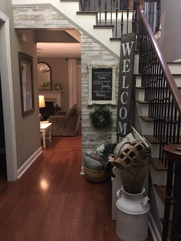 ? ; Pinterest : @ XOkikiiii -   12 home accents Pieces entryway ideas