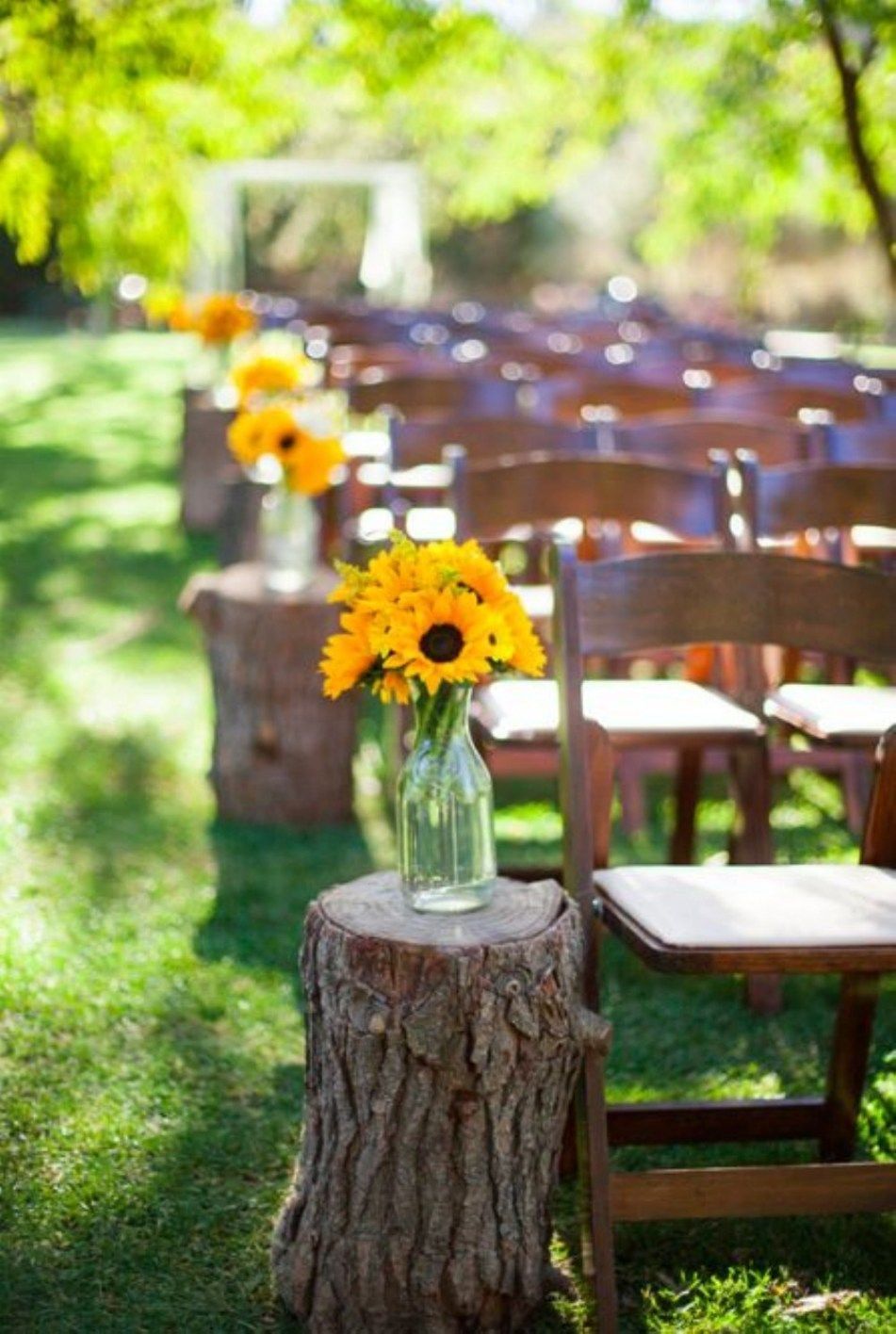 36 Budget-Friendly Outdoor Wedding Ideas for Fall -   13 wedding Outdoor small ideas