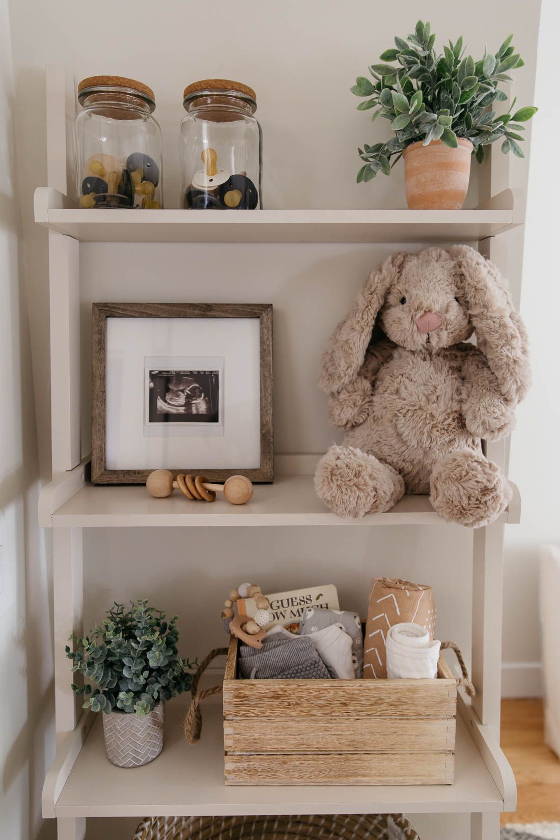 GENDER NEUTRAL NURSERY REVEAL -   15 room decor Boys gender neutral ideas