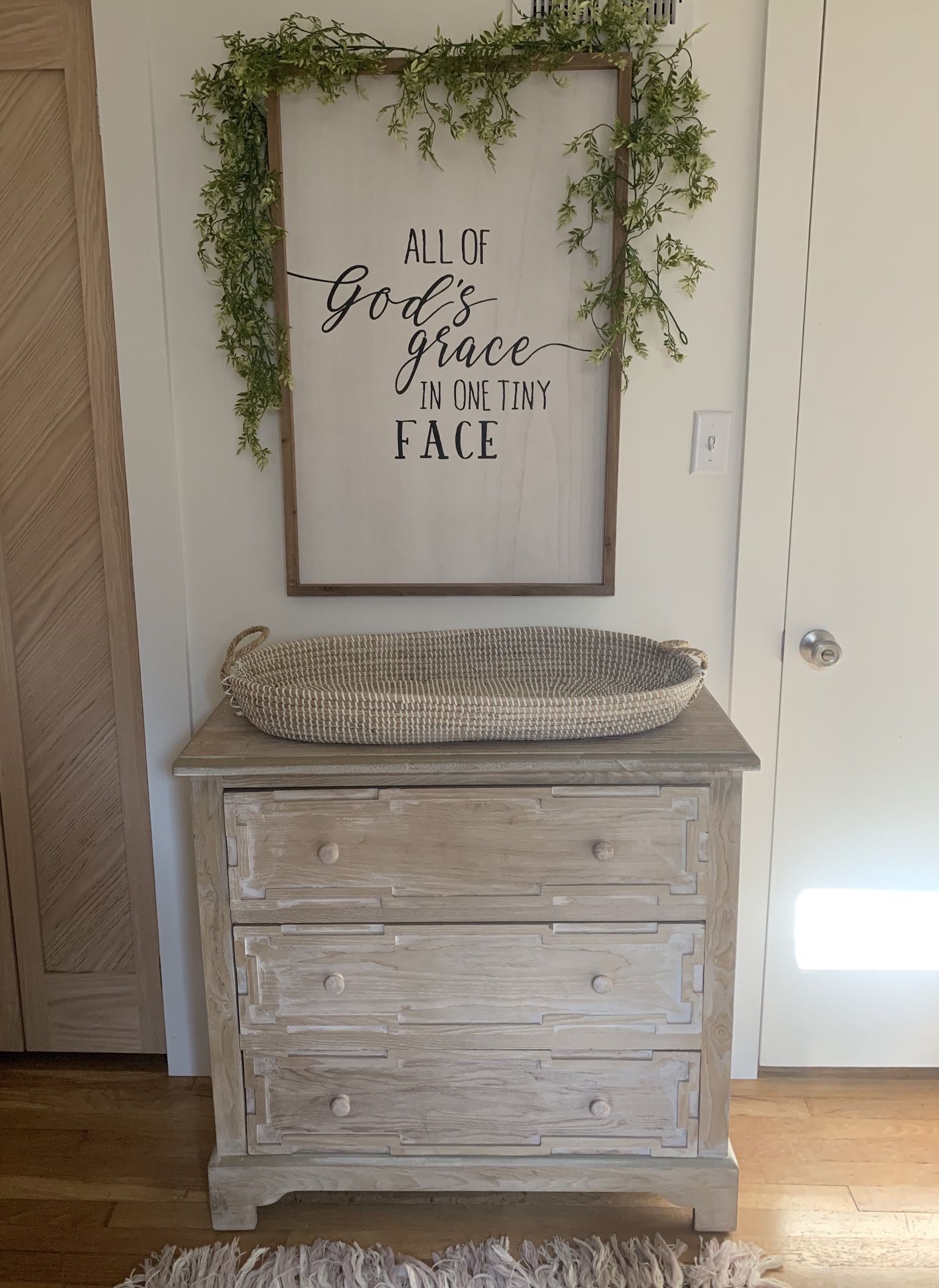 White Washed Wood Nursery -   15 room decor Boys gender neutral ideas