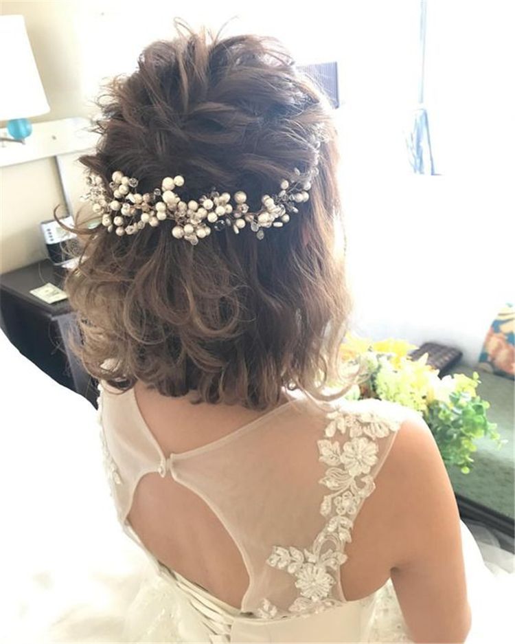 50+ Simple Trendiest Braids For Short Hair -   17 wedding hairstyles Short ideas