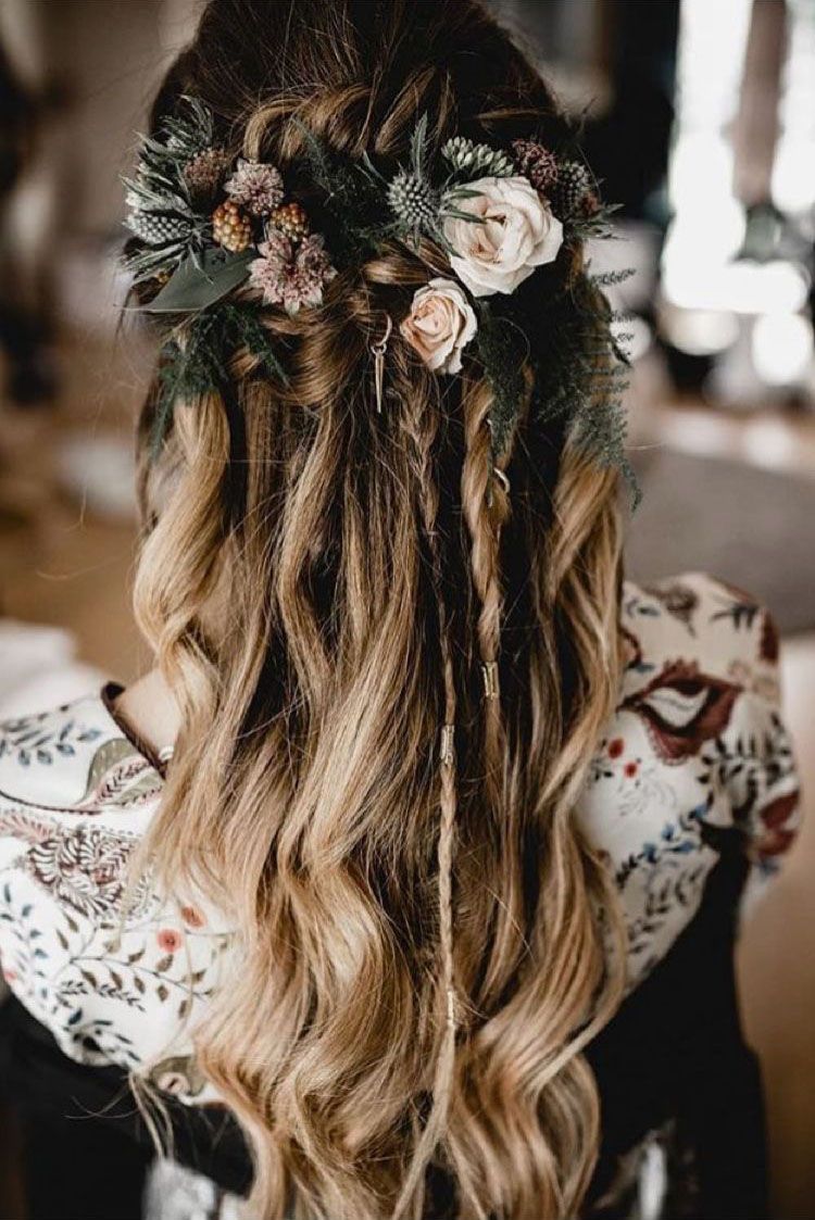SEEING THESE 61 BRIDE HAIRSTYLES WILL MAKE YOU WANT TO BE A BRIDE RIGHT AWAY - Page 48 of 61 -   8 winter wedding Hairstyles ideas