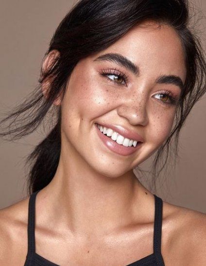 9 makeup Bronze freckles ideas