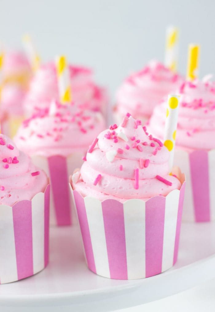 Pink Lemonade Cupcakes -   10 cup cake Pink ideas
