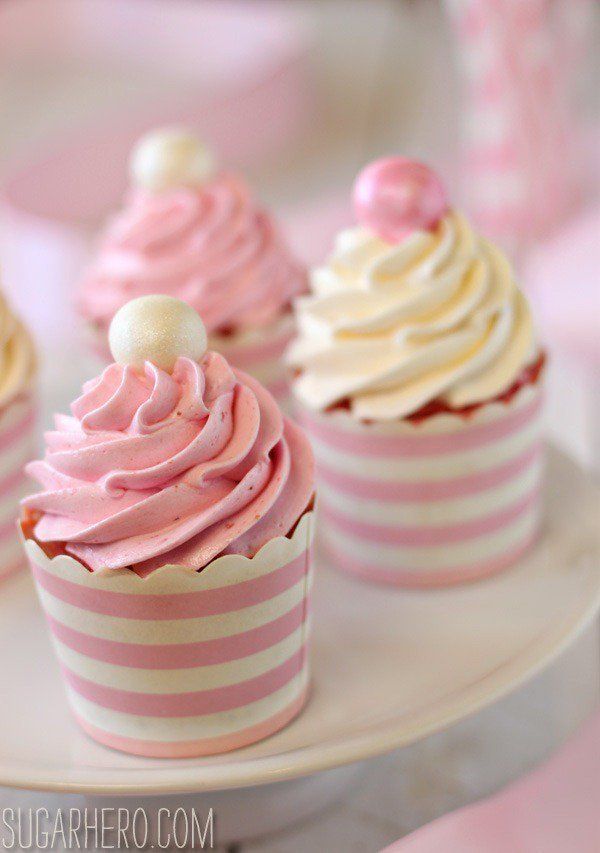 Strawberry Cupcakes With Vanilla and Strawberry Italian Meringue Buttercream -   10 cup cake Pink ideas