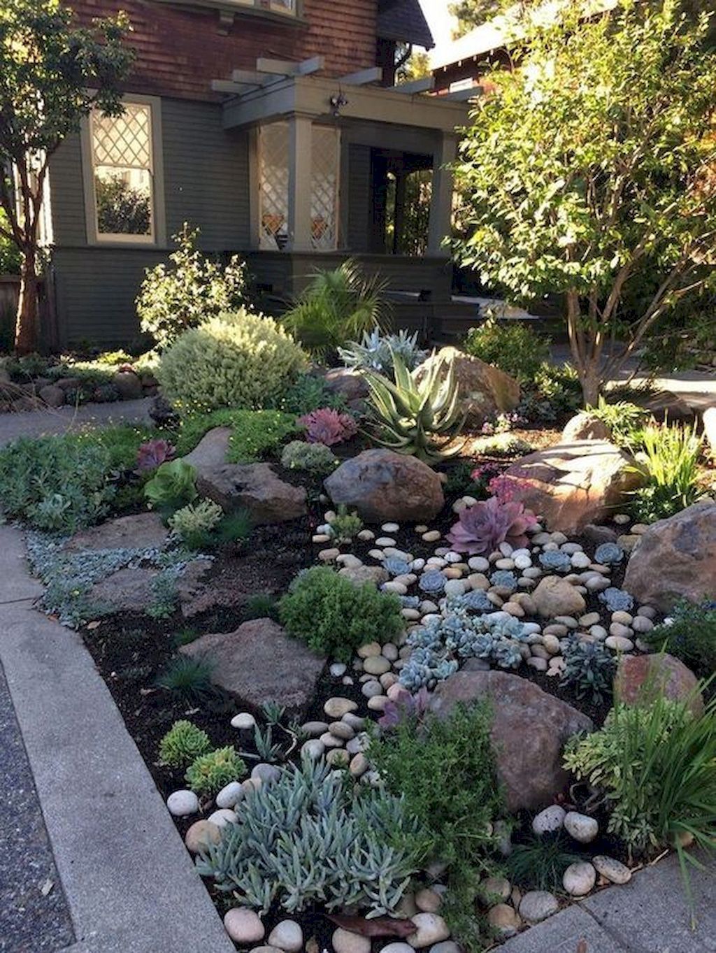 Beautiful Low Maintenance Front Yard Garden and Landscaping Ideas 44 -   10 garden design Rock yard landscaping ideas