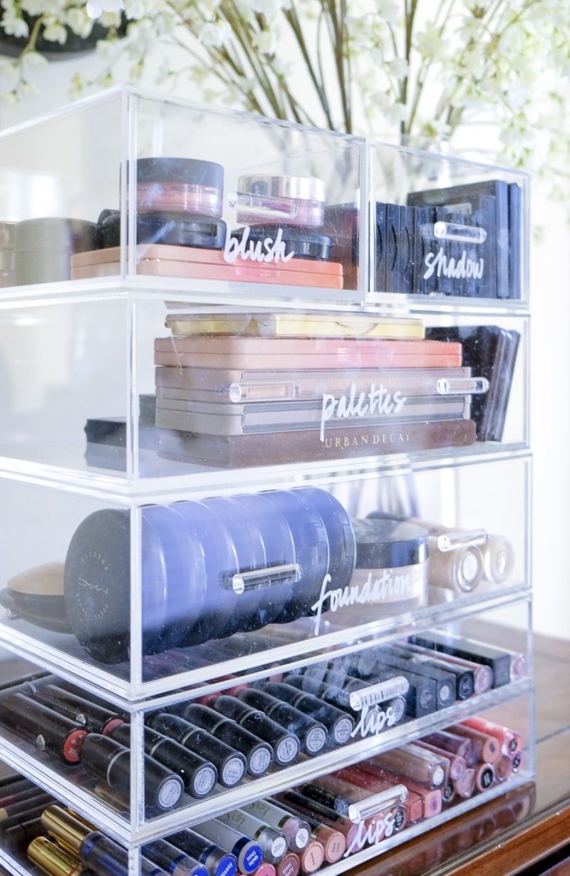 5 Bathroom Drawer Organization Ideas We're Stealing From Pros -   10 makeup Organization drawer ideas