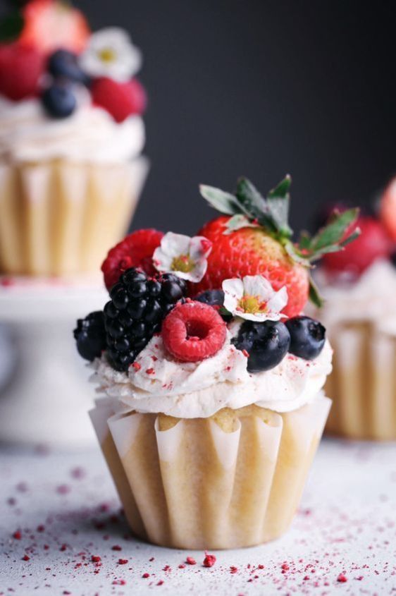 28 Yummy And Refined Vegan Wedding Desserts -   10 vegan desserts For Parties ideas