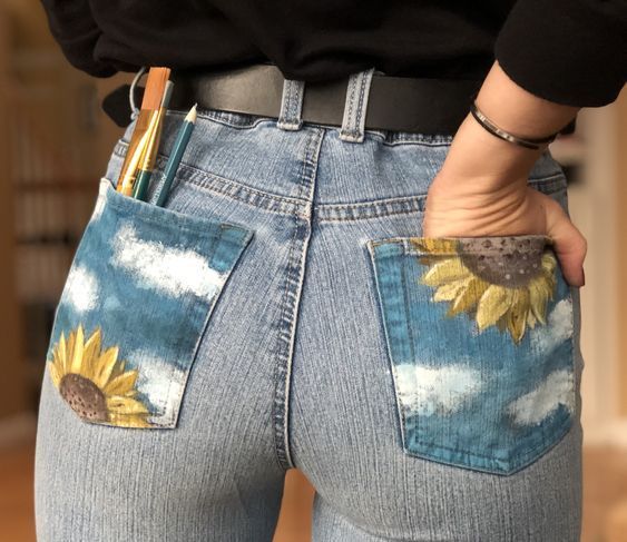 DIY Painted Sunflower Denim Shorts -   13 DIY Clothes For Summer hooks ideas