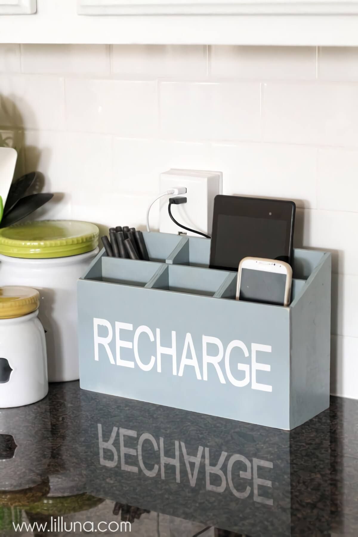 ?8 Easy and Clever DIY Charging Station Ideas -   13 room decor Easy charging stations ideas