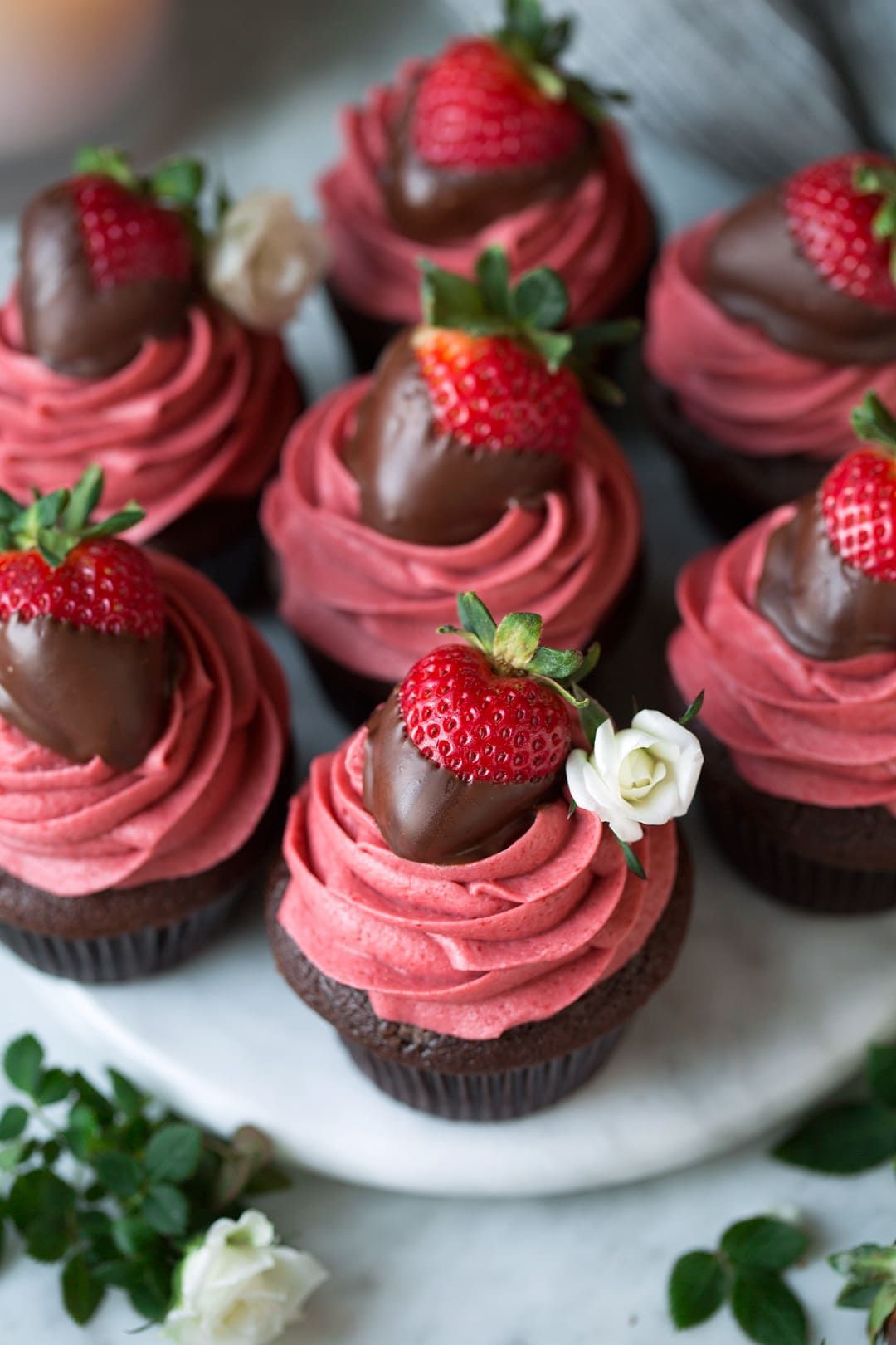 14 cup cake Strawberry ideas