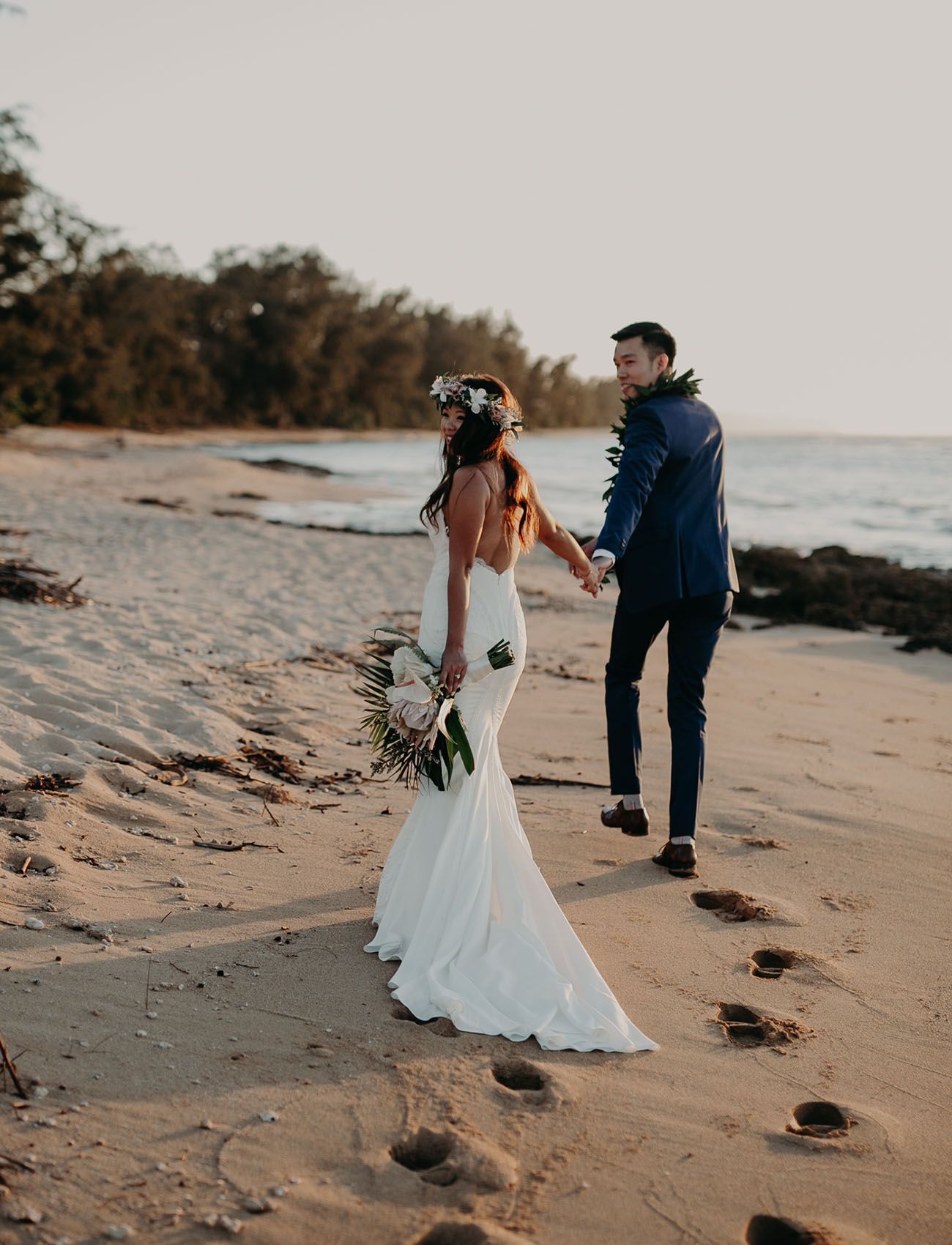 Tropical Bliss: Lush Beachfront Wedding at a Palm Farm Estate in Hawaii -   16 beach wedding Photos ideas