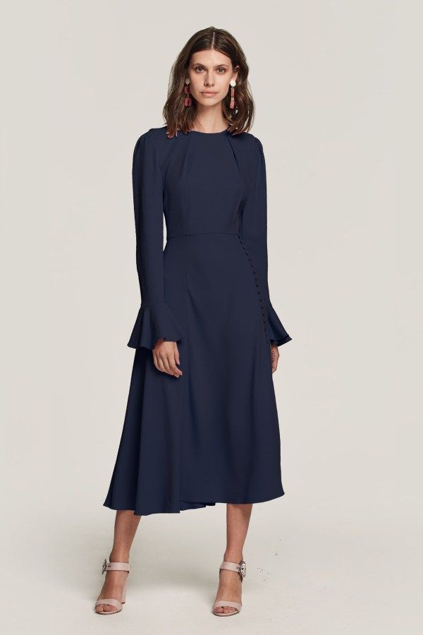 Kate Middleton Is Mastering This Outfit Hack in 2019 -   17 dress Blue midi ideas
