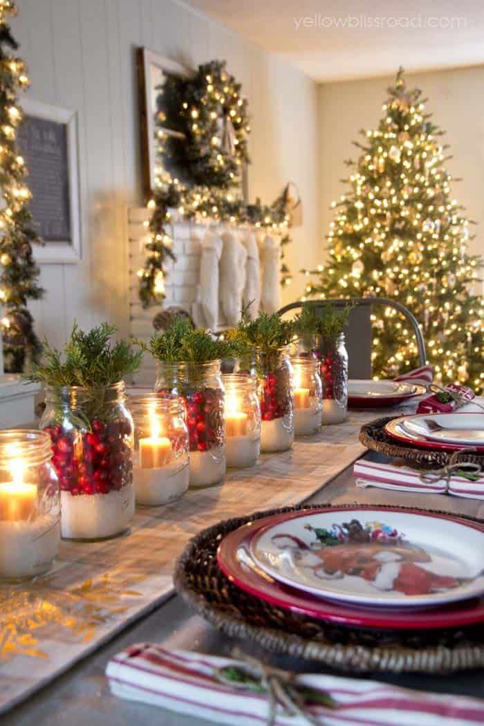 30+ Absolutely stunning ideas for Christmas table decorations -   17 holiday Christmas ideas