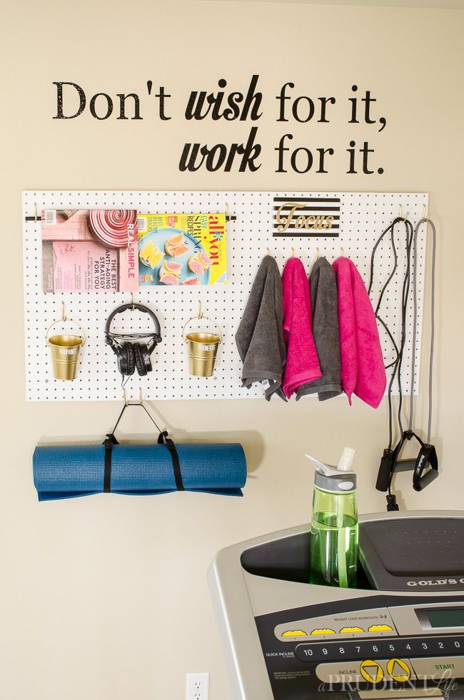 Organized Home Gym {How to Turn a Corner to a Mini-Gym} -   18 fitness Room try on ideas