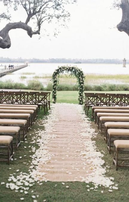 54+ Ideas Backyard Wedding Isle Walkways Simple -   19 wedding Simple backyard ideas